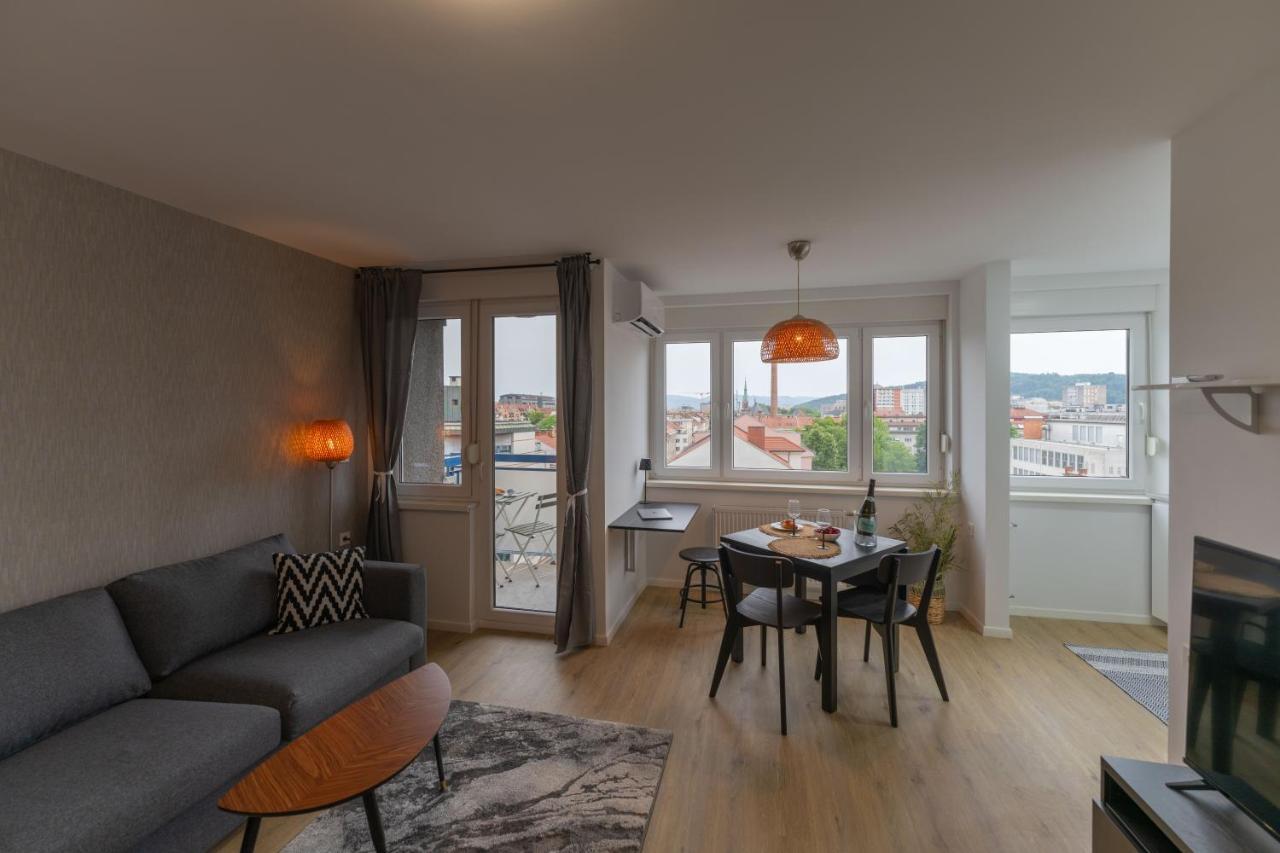 Elegant Tour As Studio Gilly With Open Views And A Balcony In The Center Λιουμπλιάνα Εξωτερικό φωτογραφία